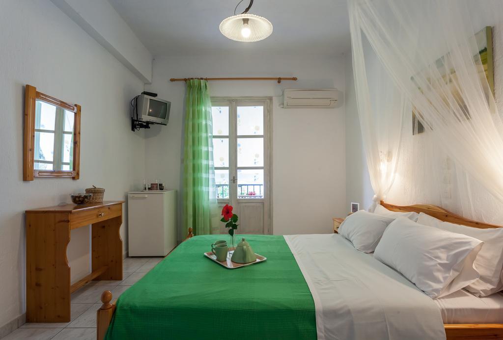 Smaragdi Rooms And Studios Skopelos Exterior foto