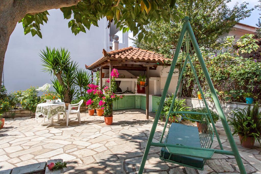 Smaragdi Rooms And Studios Skopelos Exterior foto